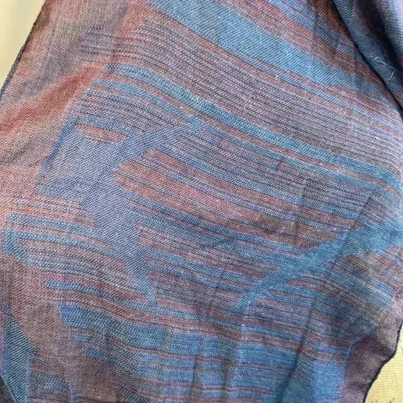 Italian Wool Scarf - Picture 4 of 4